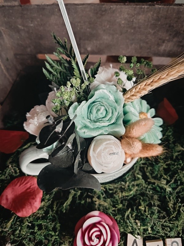 compostion florale bougie vert menthe compostion florale bougie vert menthe