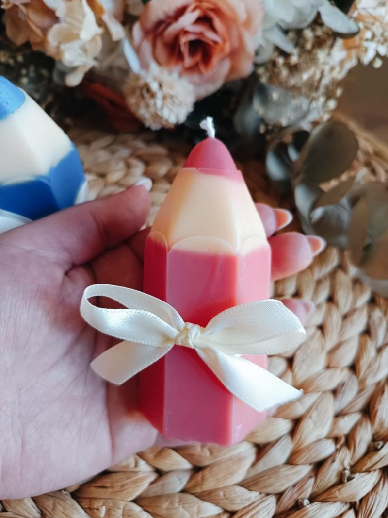 bougie crayon rose