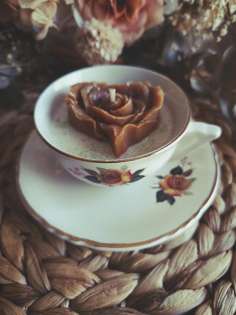 idée cadeau tasse vintage terracotta rose ancienne