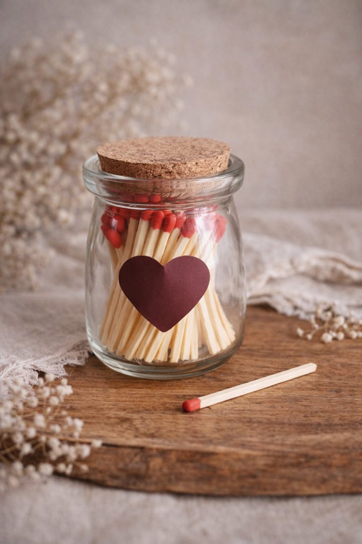 brûle parfum coeur blanc